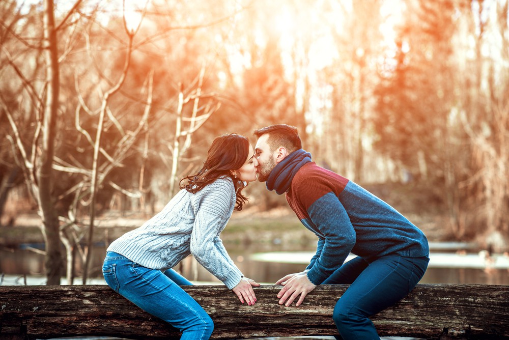 Partnerzusammenführung: Foto: © bedya / shutterstock / #374492458